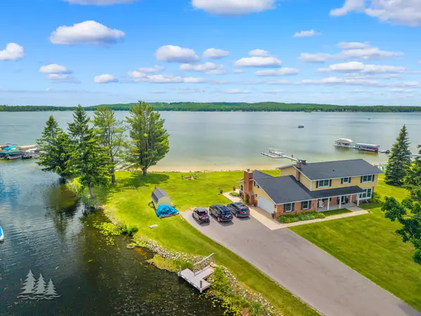 4635 Grant Drive, Lewiston, MI 49756
