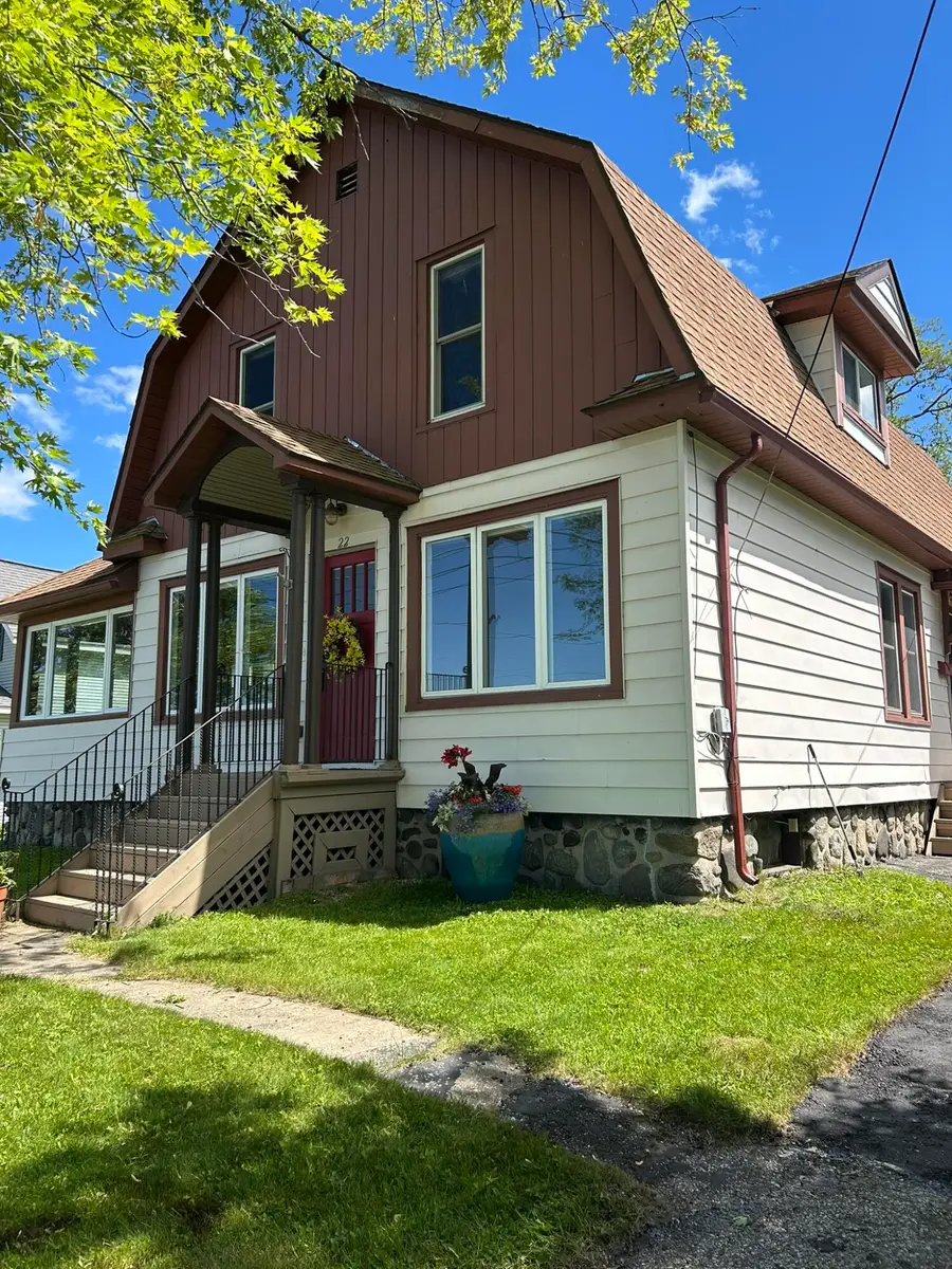 22 E Truckey Street, Saint Ignace, MI 49781 - #3