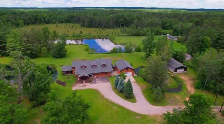 403 N Roscommon Road, Roscommon, MI 48653 - #3