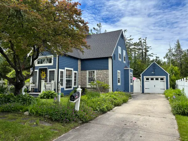 426 W Ontario Street, Rogers City, MI 49779
