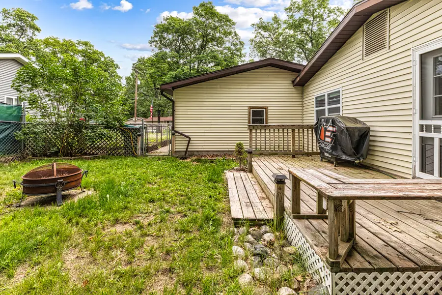 109 Stanley Avenue, Prudenville, MI 48651 - #2