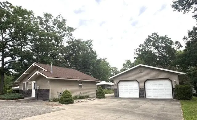 103 Whitebirch Drive, Houghton Lake, MI 48629 - #3