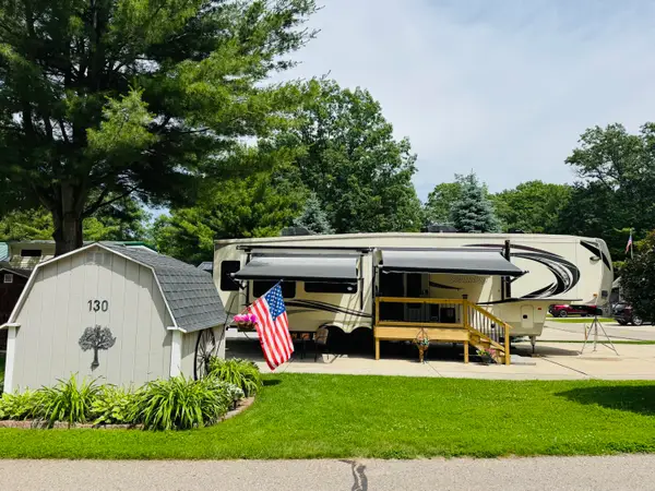 2757 Owens Unit 130 Drive, Houghton Lake, MI 48629