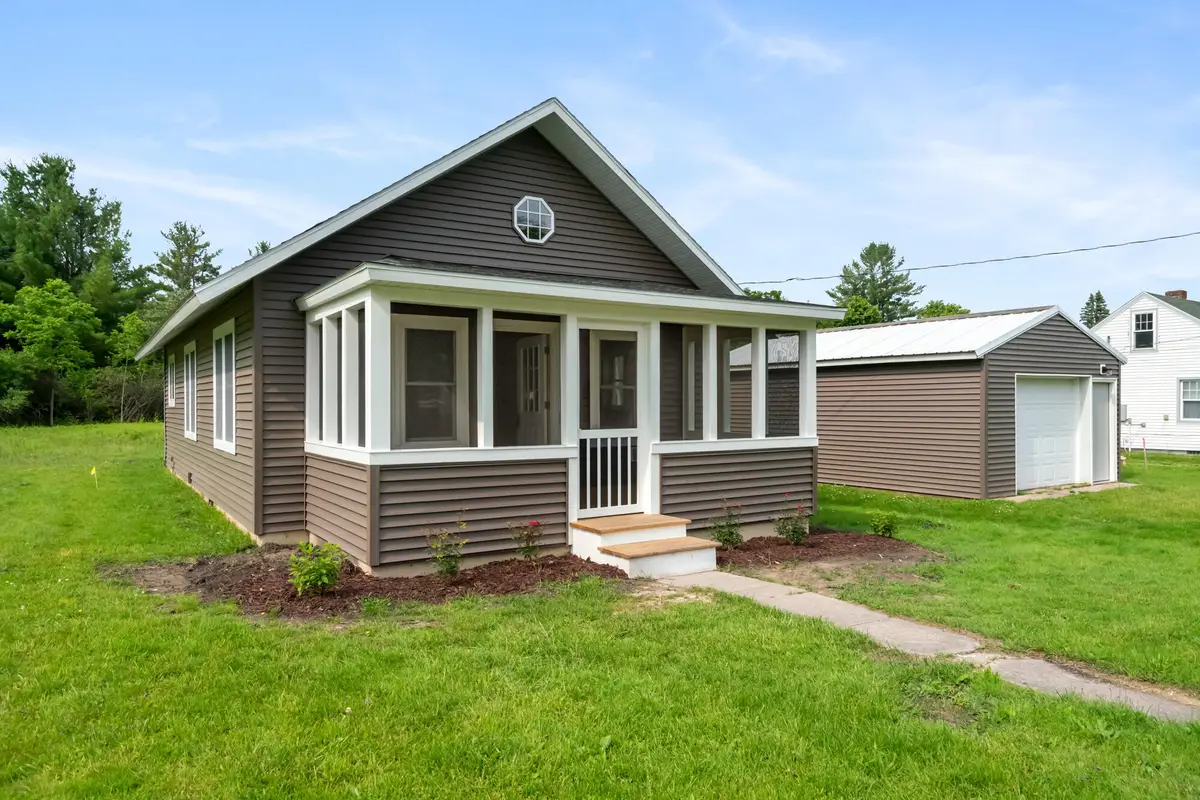 6066 Hemlock Street, Indian River, MI 49749 - #1
