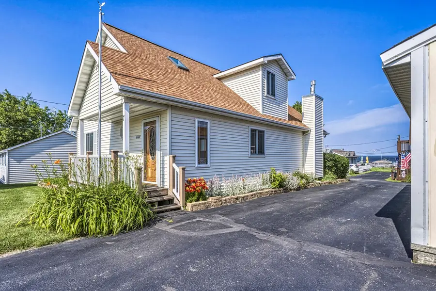 6344 W Houghton Lake Drive, Houghton Lake, MI 48629 - #2