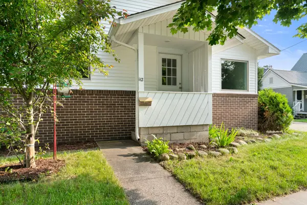 112 Fulton Street, Petoskey, MI 49770