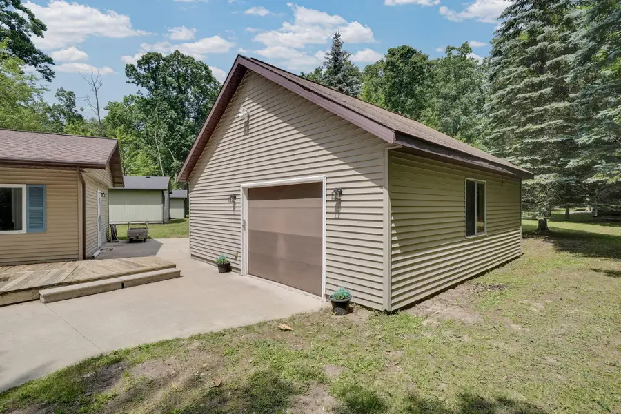 118 Raven Way, Roscommon, MI 48653 - #3