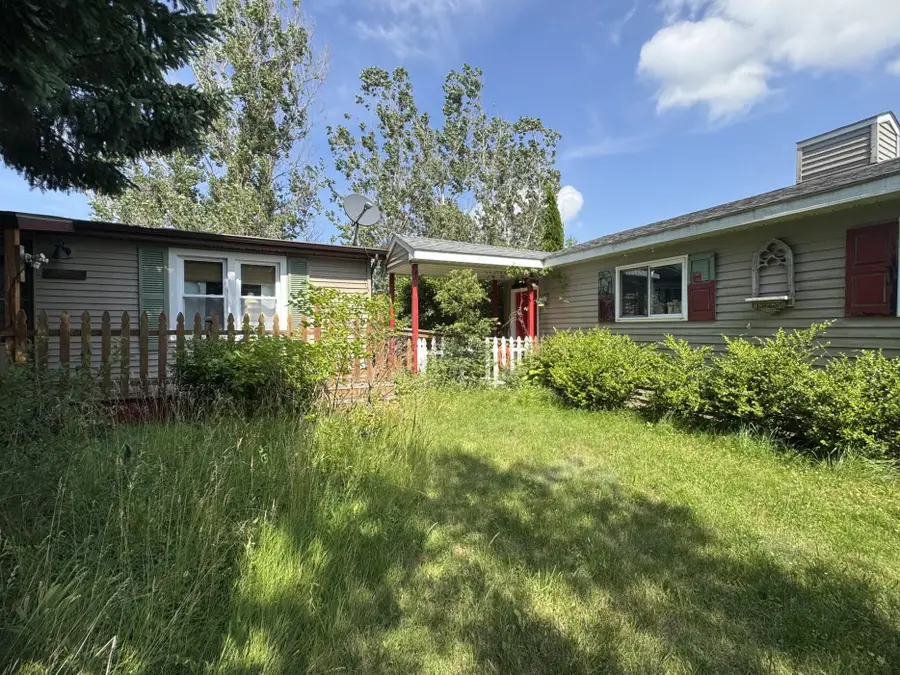 5251 Michigan 55, Hale, MI 48739 - #2