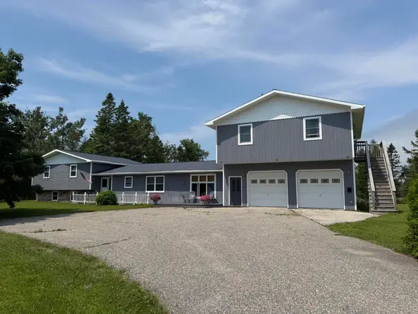 694 Portage Street, St. Ignace, MI 49781