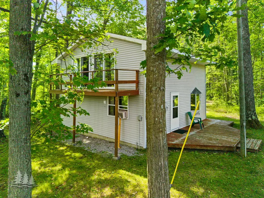 18340 Hilltop Road, Atlanta, MI 49709 - #2