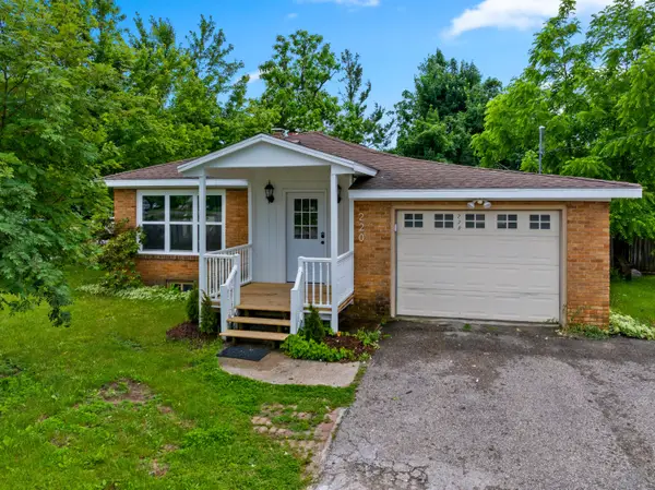 220 E 2nd Street, Gaylord, MI 49735