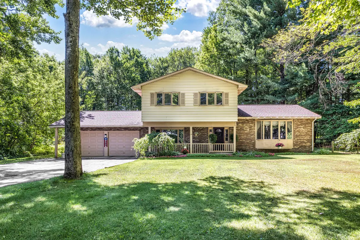 305 Huntington Road, Houghton Lake, MI 48629 - #1