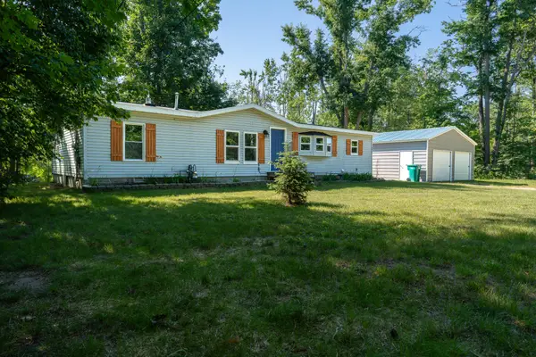 4473 Club House Trail, Gaylord, MI 49735