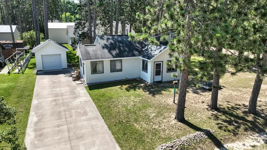 207 Lakeview Drive, Roscommon, MI 48653 - #2