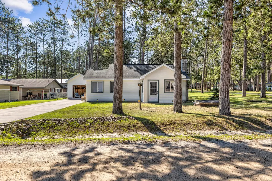 207 Lakeview Drive, Roscommon, MI 48653 - #3