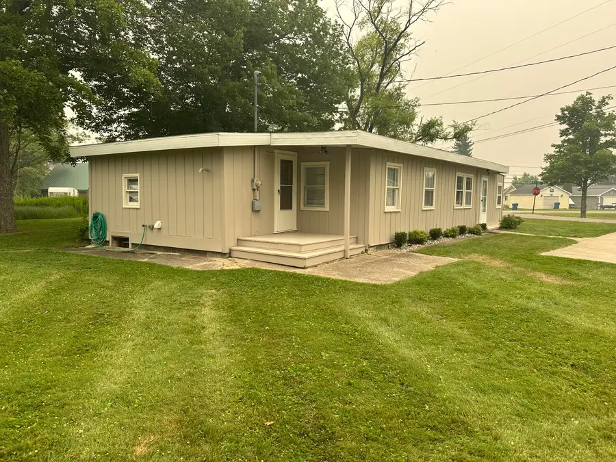 12805 W Shore Drive, Houghton Lake, MI 48629 - #2