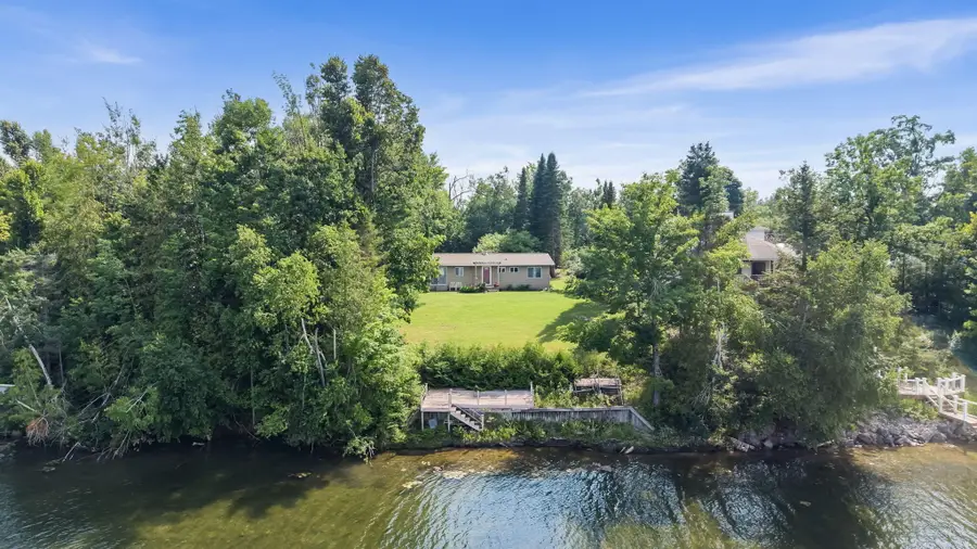 5510 Chestnut Drive, Cheboygan, MI 49721 - #2
