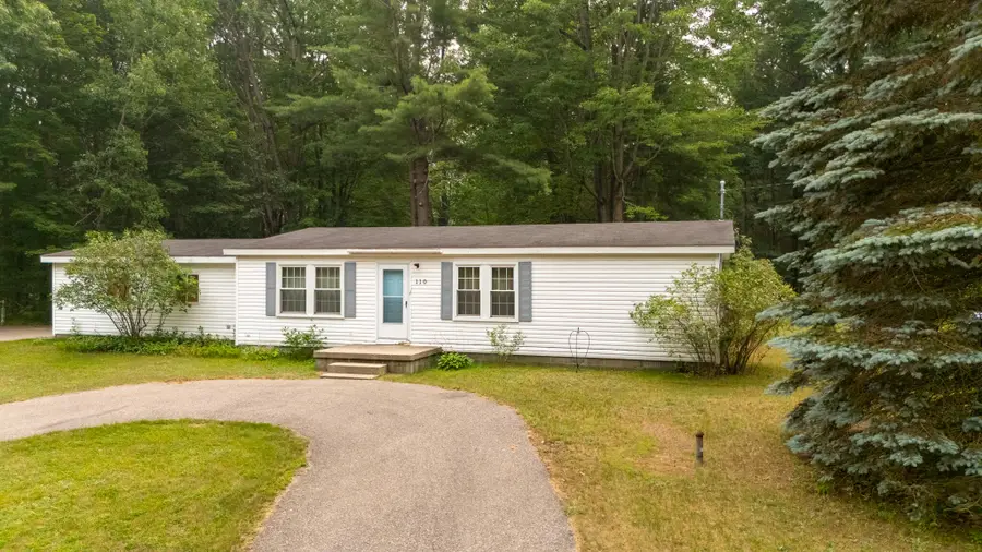 110 Trescott Lane, Houghton Lake, MI 48629 - #2