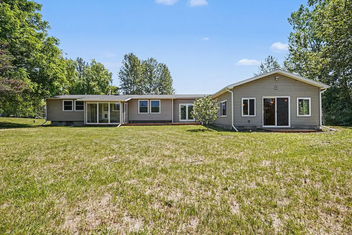 2317 E Lake Street, Hale, MI 48739 - #1