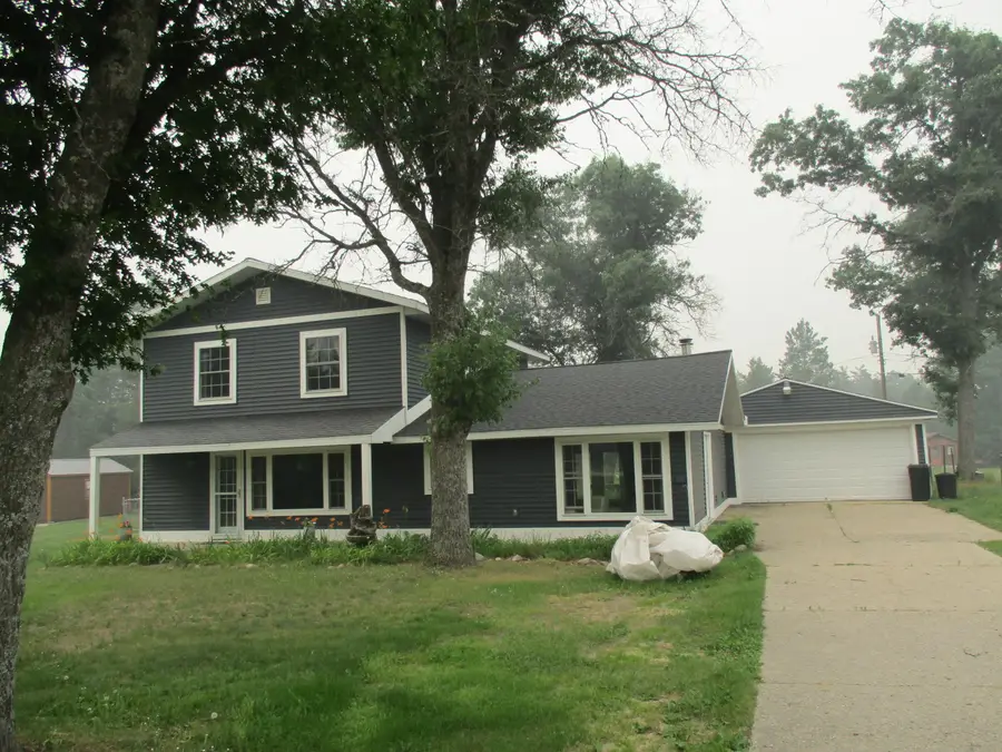 623 E M-72, Grayling, MI 49738 - #2
