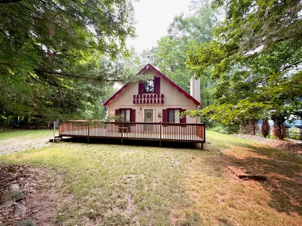 110 Crooked Oak Court, Roscommon, MI 48653