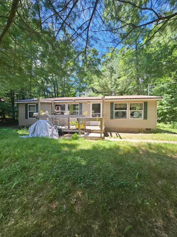 2091 Gary Road, Harrison, MI 48625