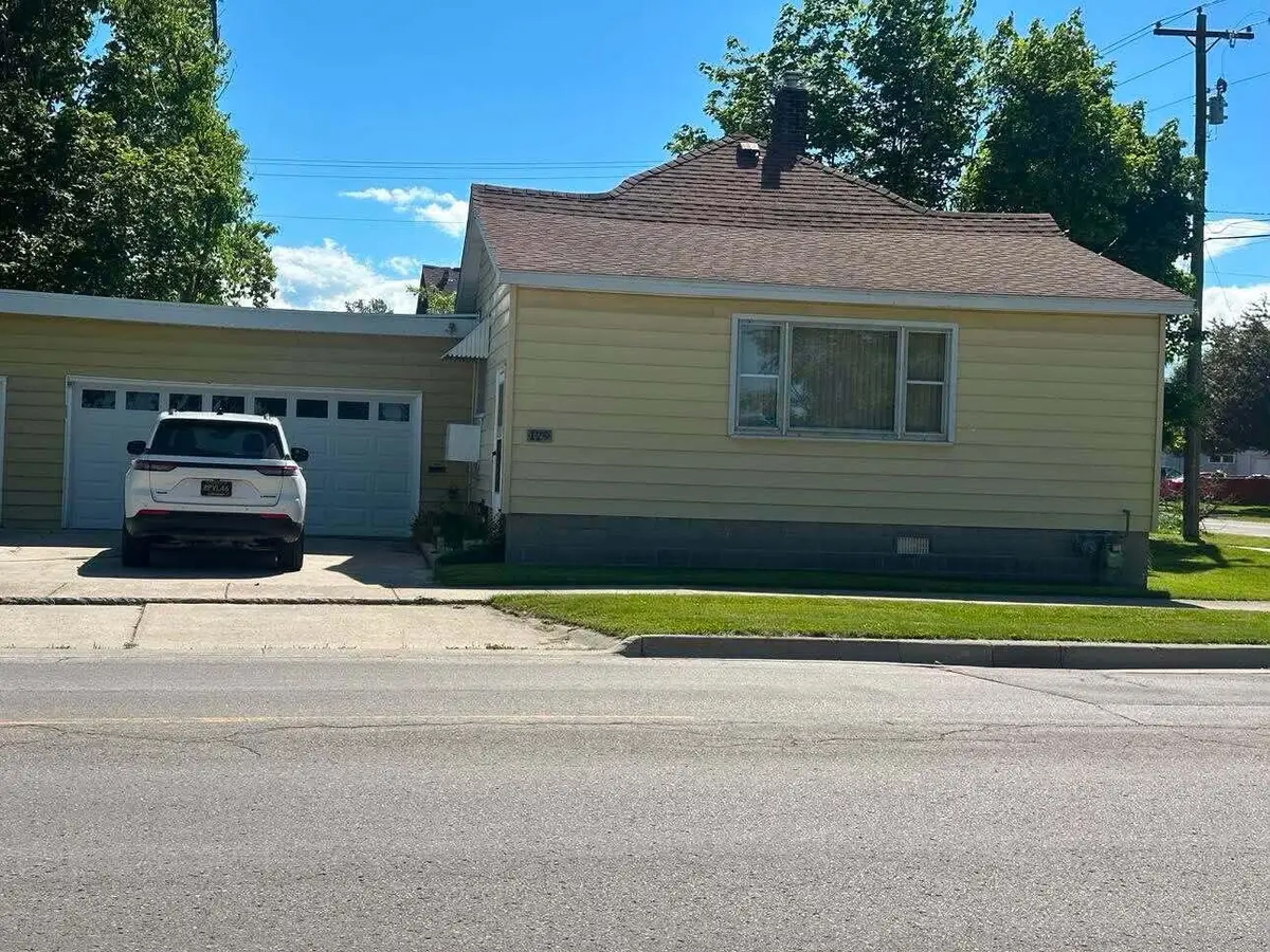 129 W Hueber Street, Alpena, MI 49707 - #1
