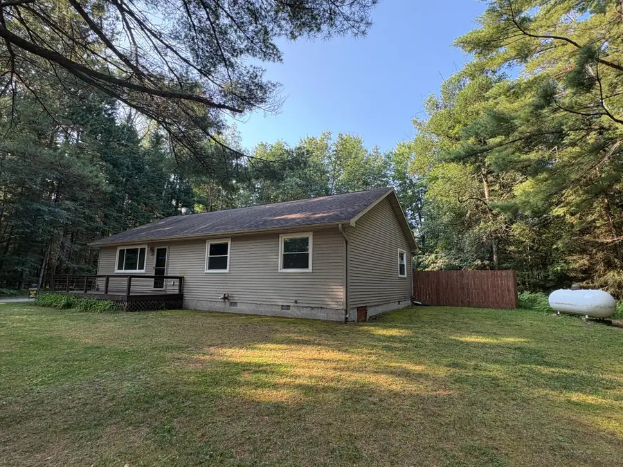 2160 Contour Drive, Roscommon, MI 48653 - #2