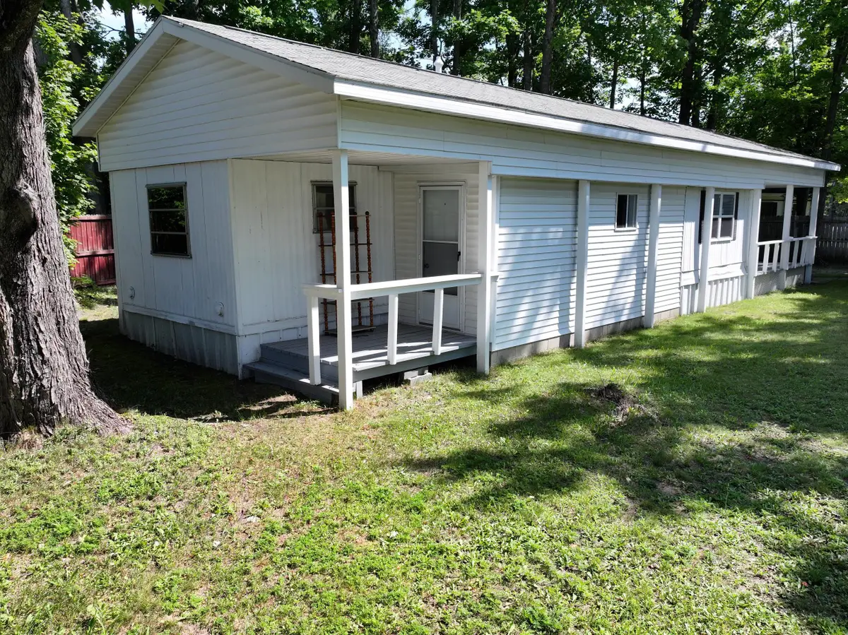 1663 Orange Grove Avenue, Gaylord, MI 49735 - #1