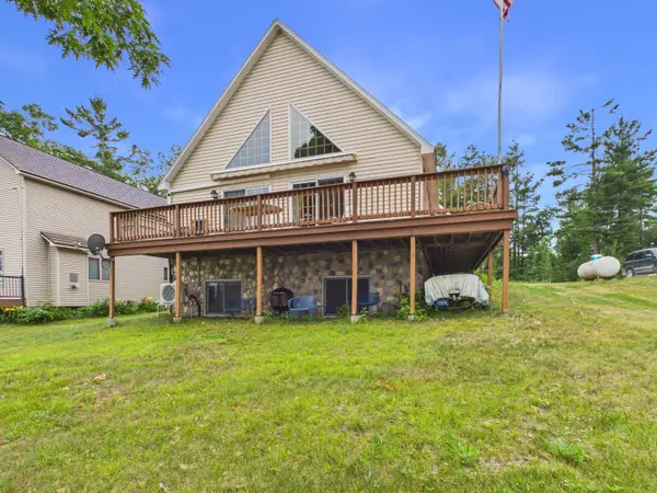 7431 Arrowroot Trail, Gaylord, MI 49735