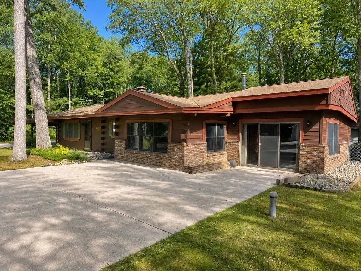 134 Jones Avenue, Roscommon, MI 48653 - #1