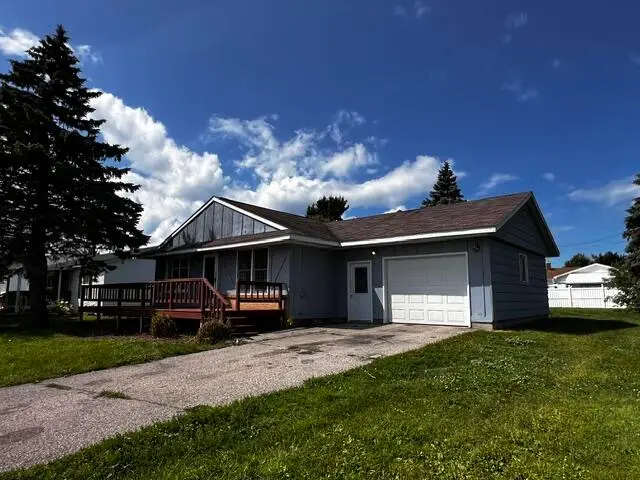116 Byron Street, Cheboygan, MI 49721 - #2