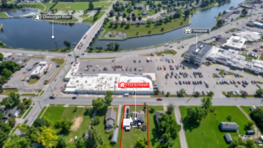 722 S Huron Street, Cheboygan, MI 49721 - #3