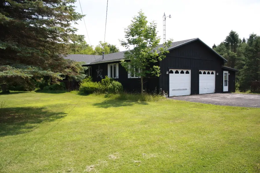 4698 E Michigan 72, Harrisville, MI 48740 - #2