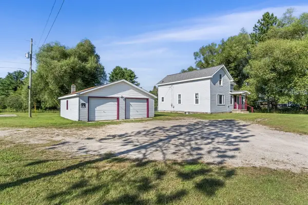 2054 E Levering Road, Cheboygan, MI 49721