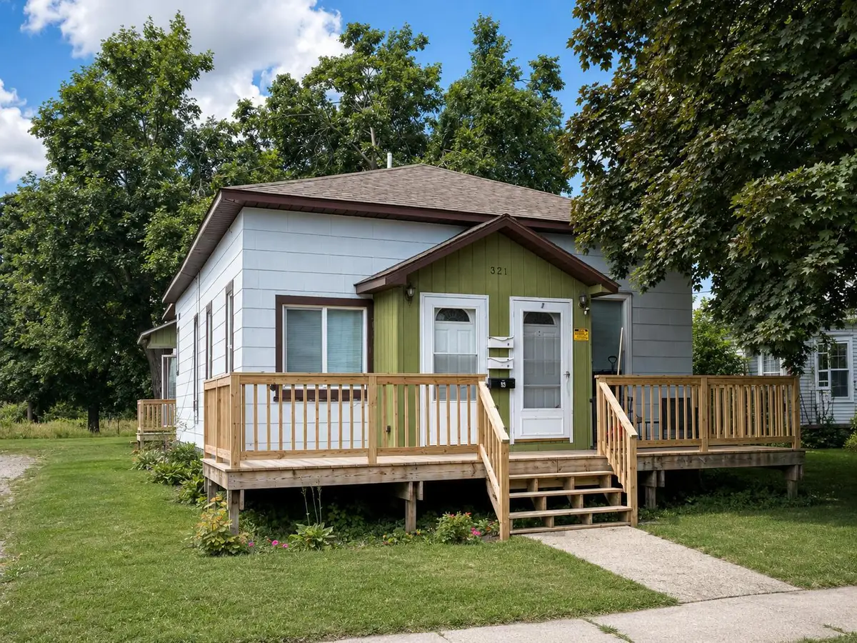 321 Dresser Street, Cheboygan, MI 49721 - #1