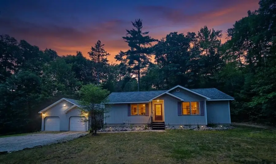 9535 E Sunset Drive, Roscommon, MI 48653 - #2