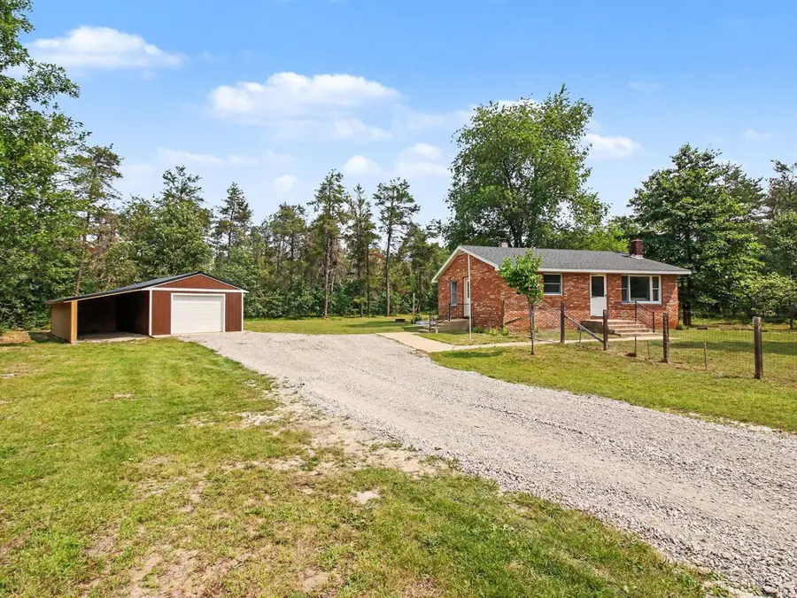 335 Red Tailed Hawk Loop, Grayling, MI 49738 - #2