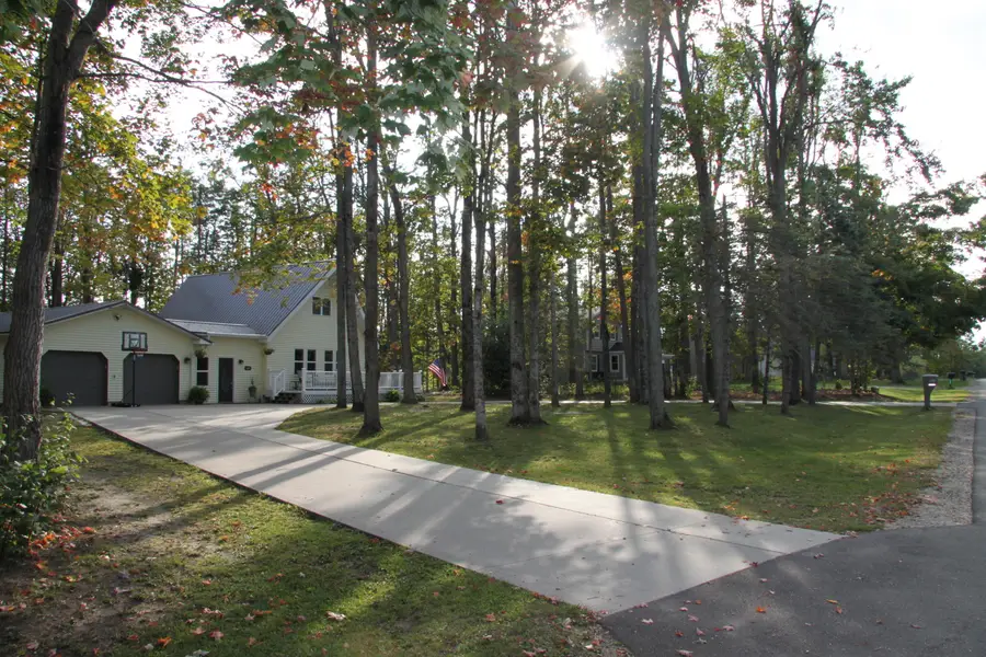 1685 Altorf Strasse, Gaylord, MI 49735 - #2