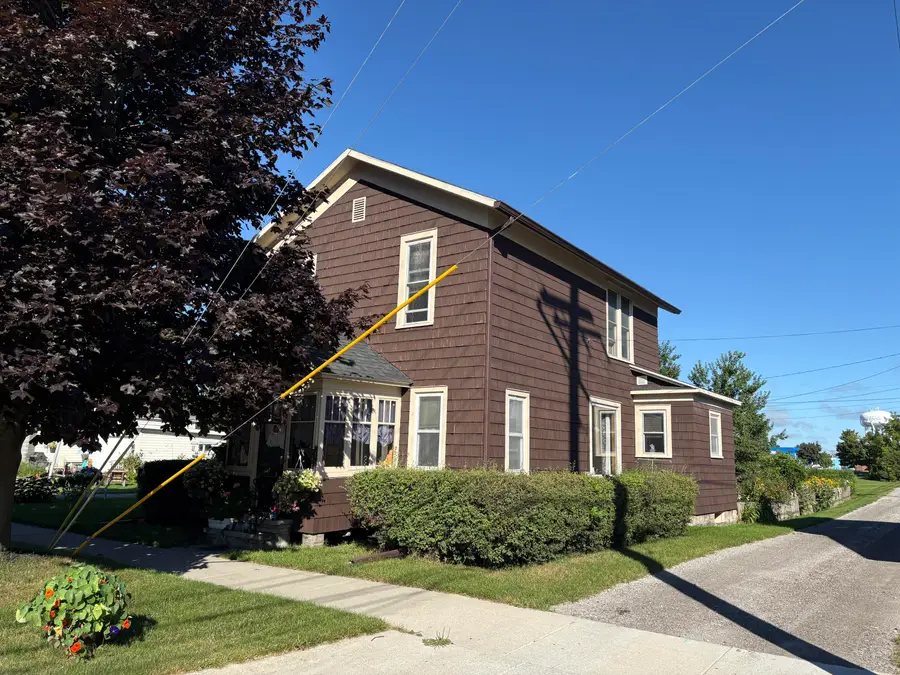 411 Commercial Street, Alpena, MI 49707 - #2
