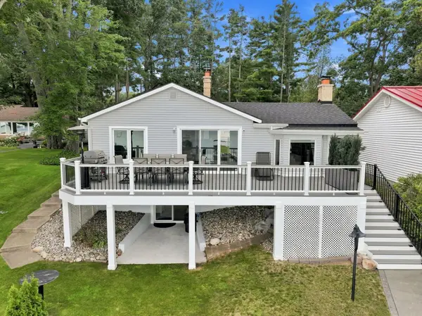 101A Kenmore Avenue, Roscommon, MI 48653