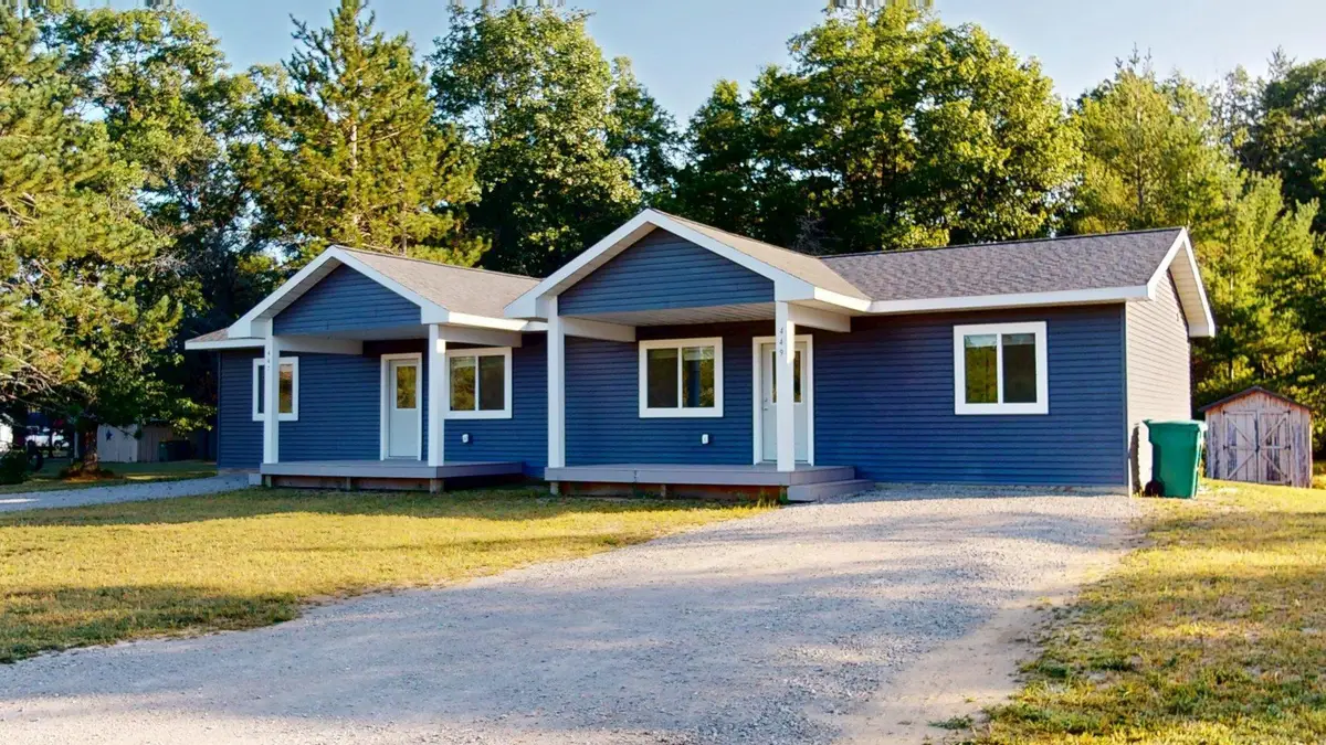 447 & 449 S Main Street, Roscommon, MI 48653 - #1