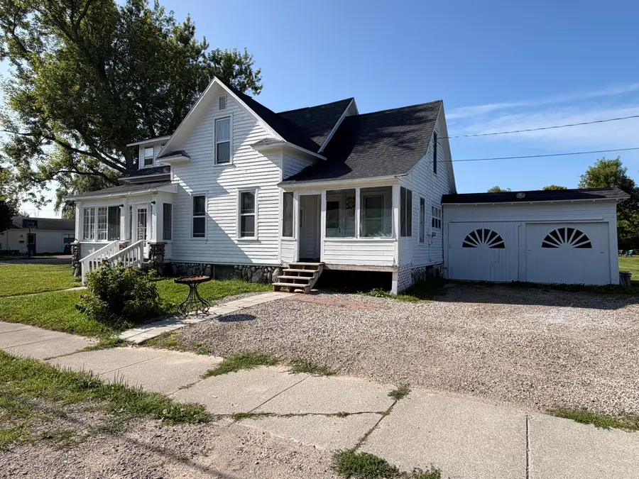 300 S D Street, Cheboygan, MI 49721 - #3