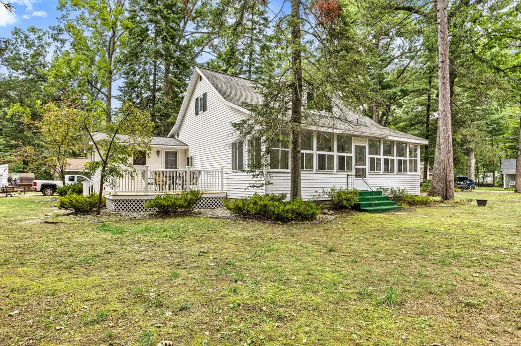 115 Jones Avenue, Roscommon, MI 48653 - #1