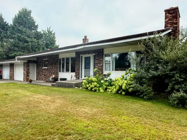 2364 Vanyea Road, Cheboygan, MI 49721