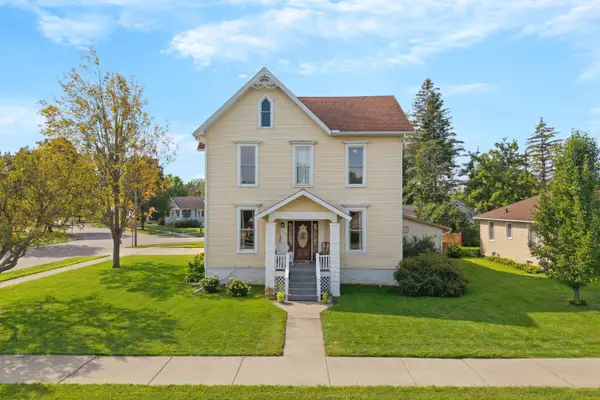 704 W Washington Avenue, Alpena, MI 49707