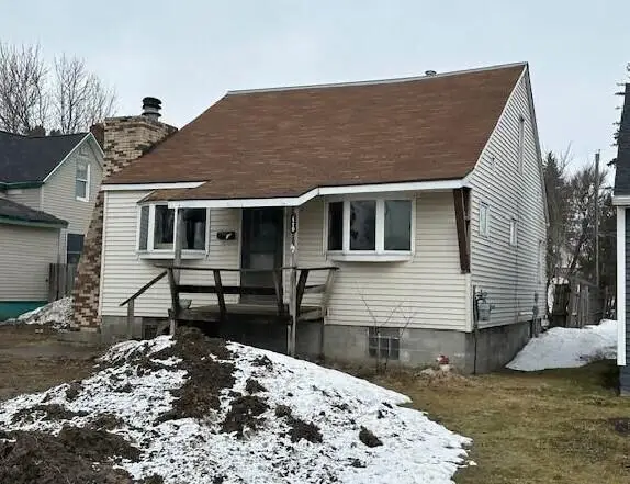 110 W 12th Avenue, Sault Ste Marie, MI 49783 - #3