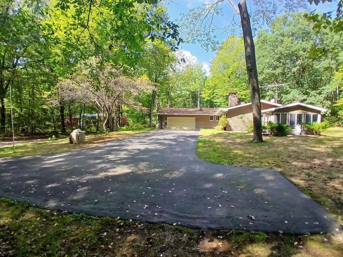 3175 S Tower Hill Road, Houghton Lake, MI 48629 - #1