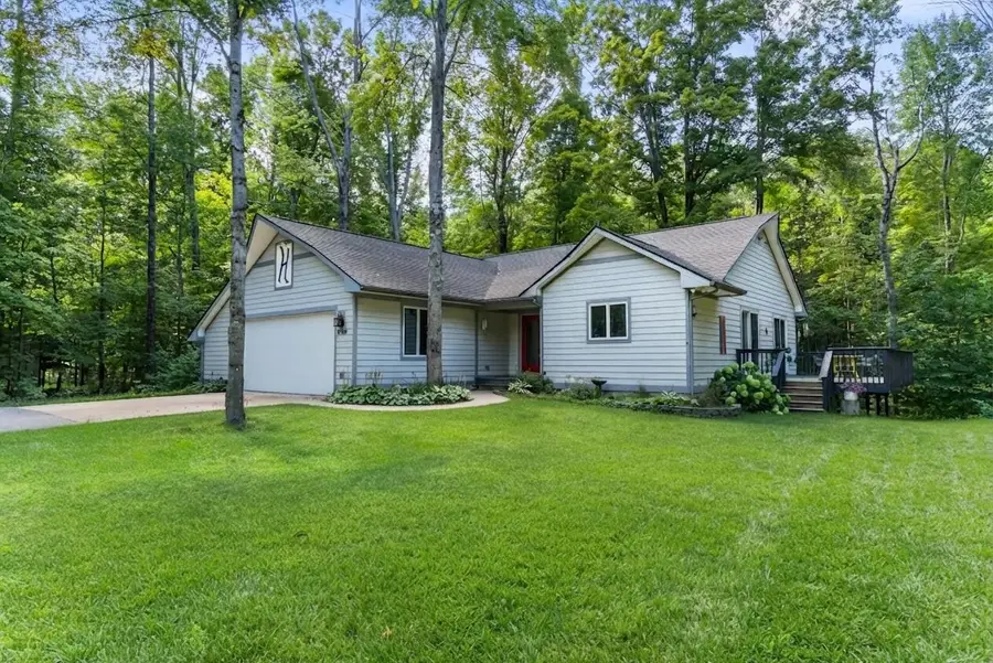 8308 Ridgeway Road, Petoskey, MI 49770 - #2