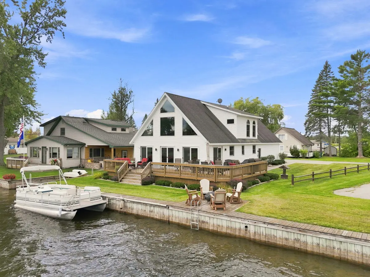 106 Holt Drive, Houghton Lake, MI 48629 - #1